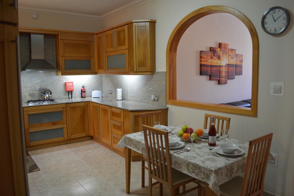 The April Maisonette Marsaskala Exterior foto